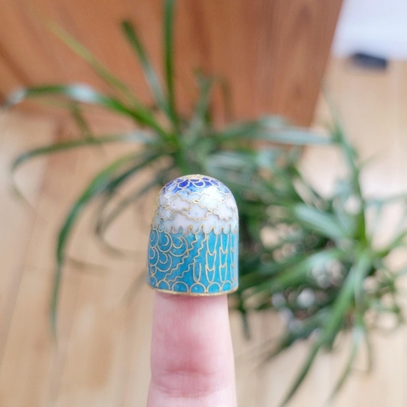 *RARE* Vintage Cloisonne Owl Bird Thimble - Picture 5 of 8